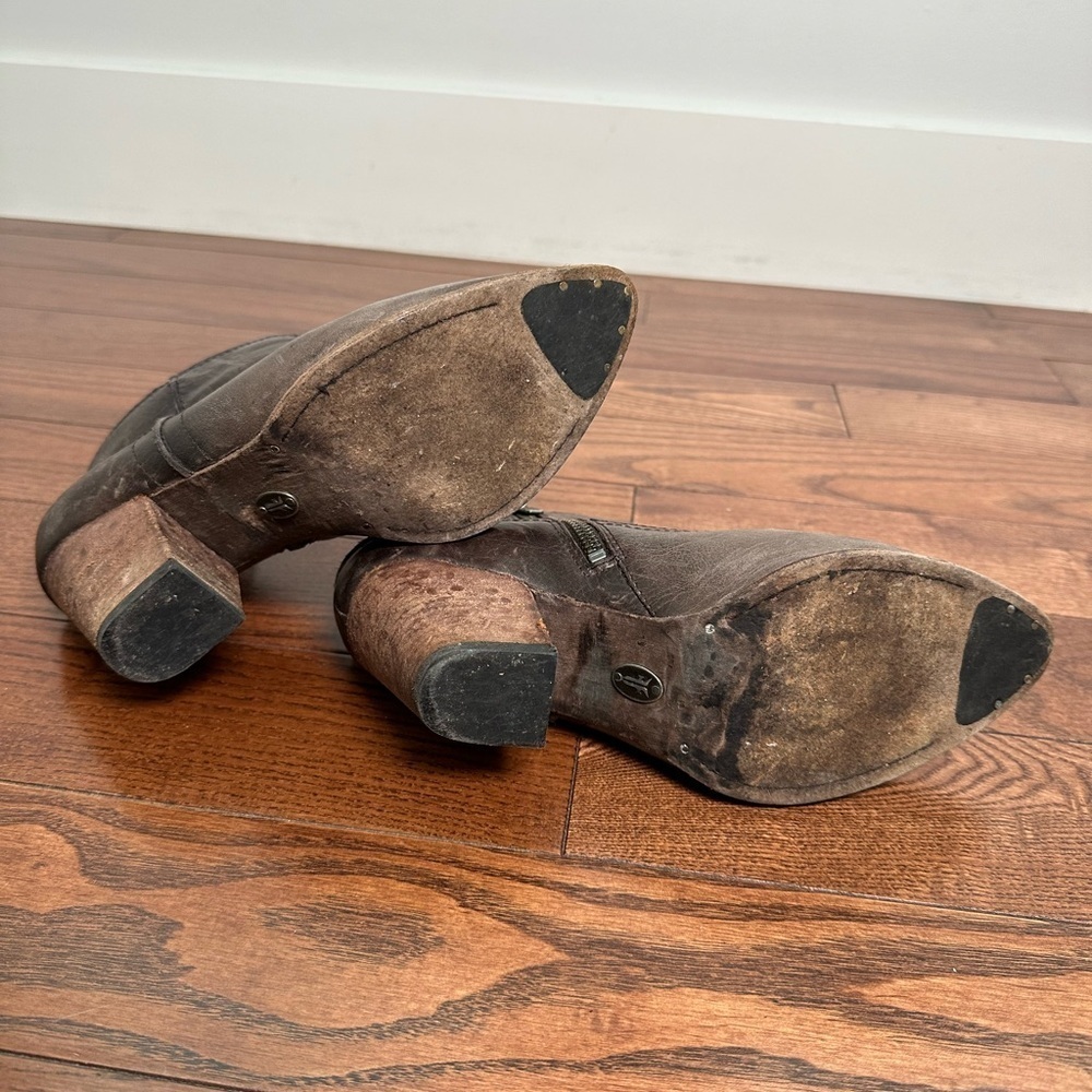Frye Distressed Renee Western Short Ankle Boot - Picture 6 of 10